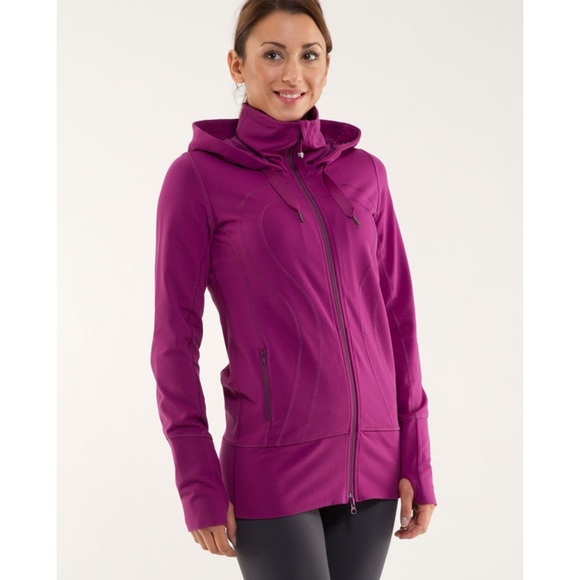 LULULEMON Stride Jacket Dew Berry